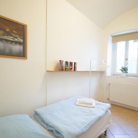 Residence Kostnicke Square Прага Екстериор снимка