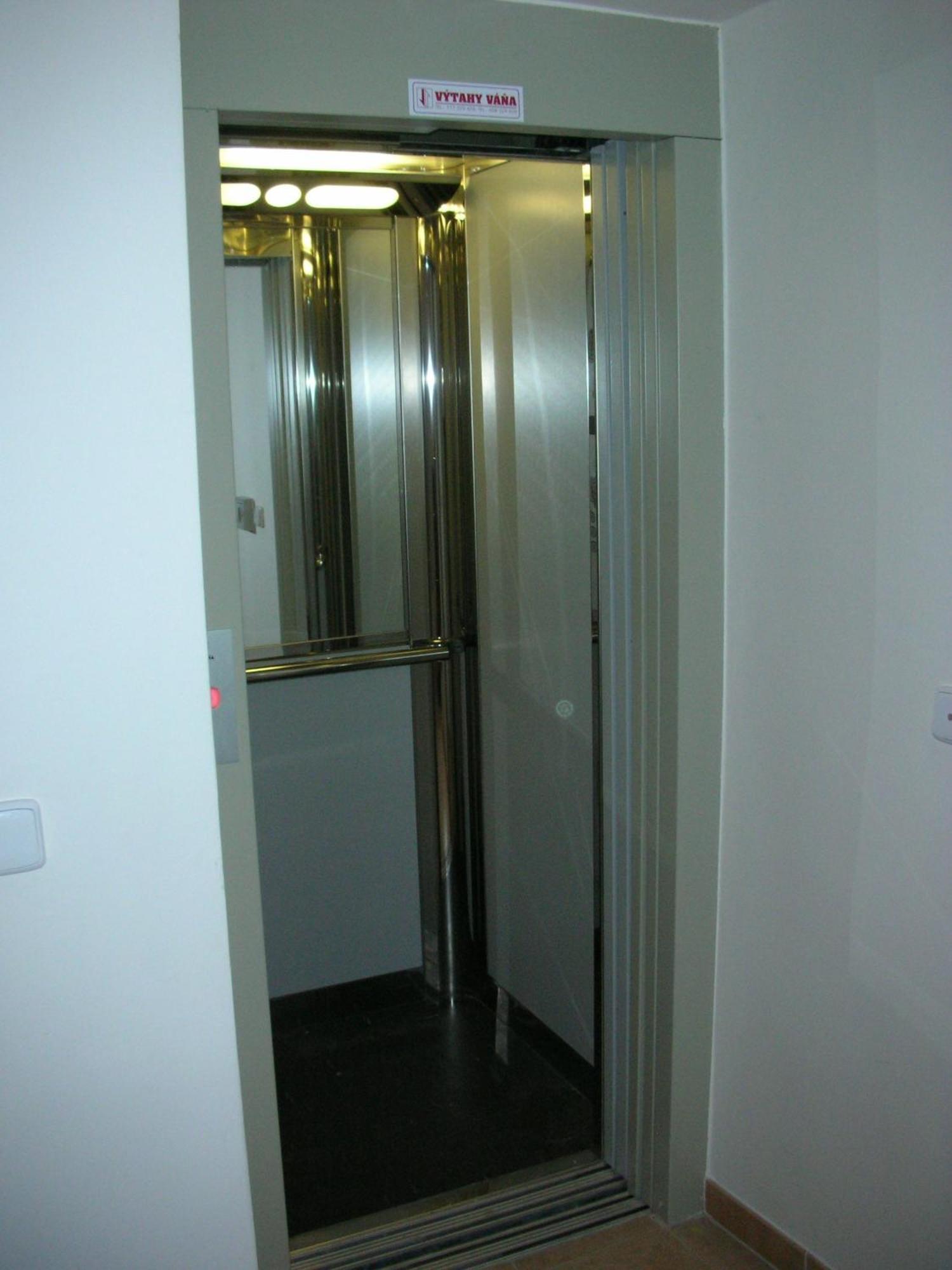 Residence Kostnicke Square Прага Екстериор снимка